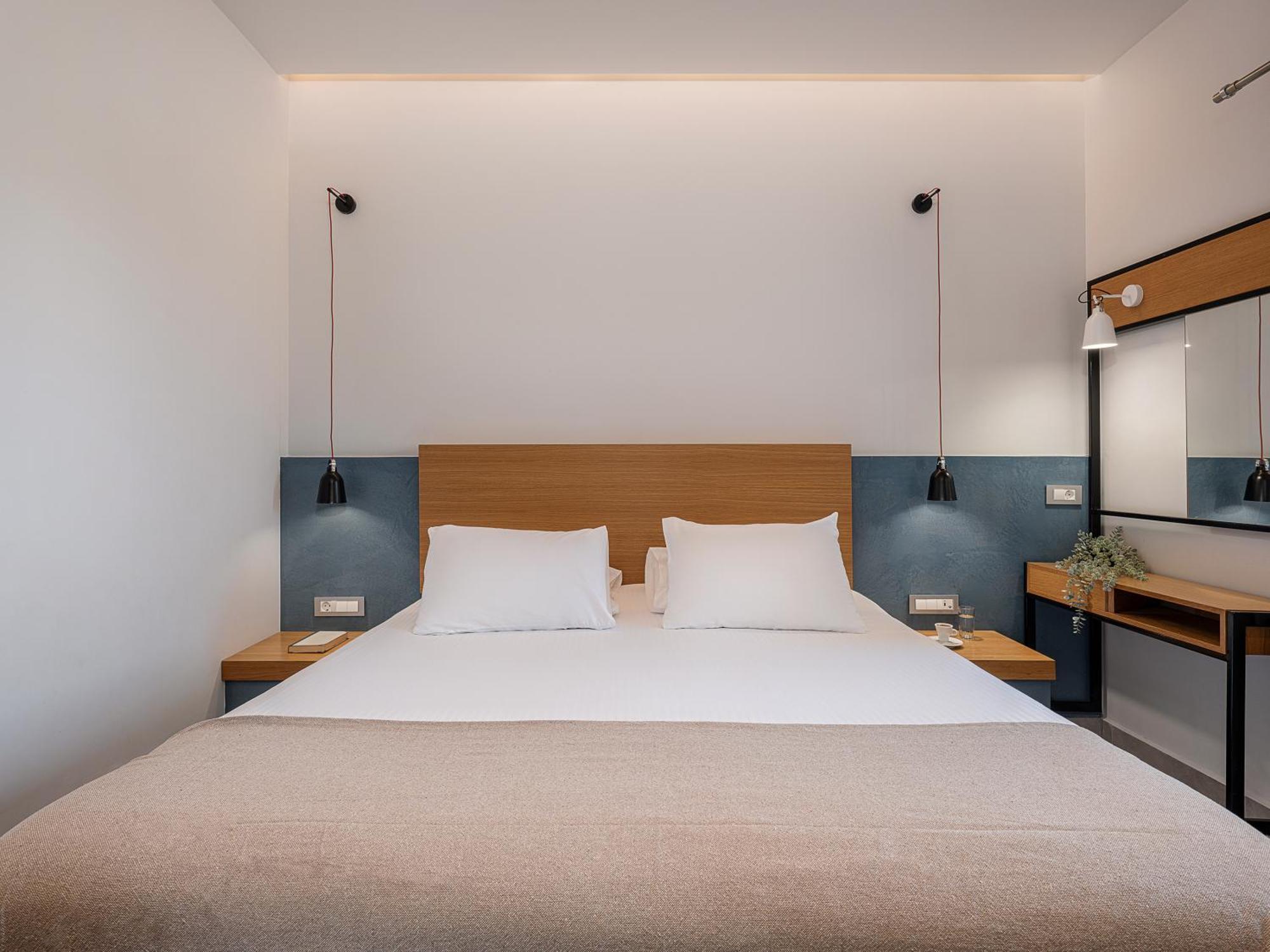 Hotel Alexia Beach Agia Marina (Crete)